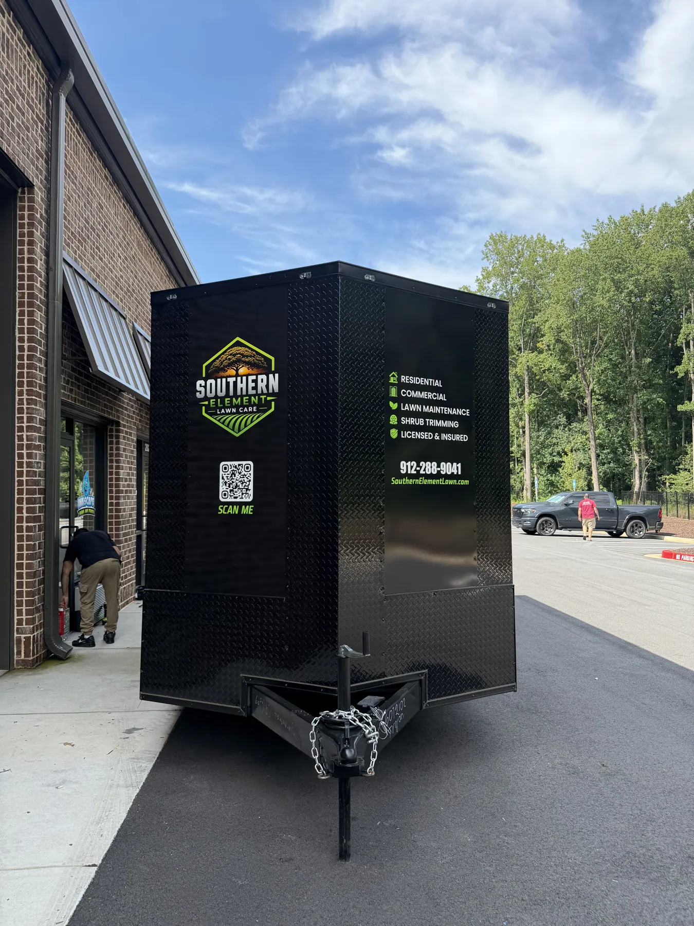 Southern commercial trailer with sharp black branded graphics